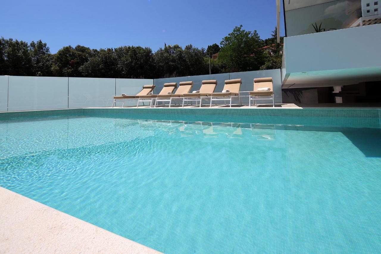 New Apartment With Swimming Pool Near The Beach Ičići Exterior foto
